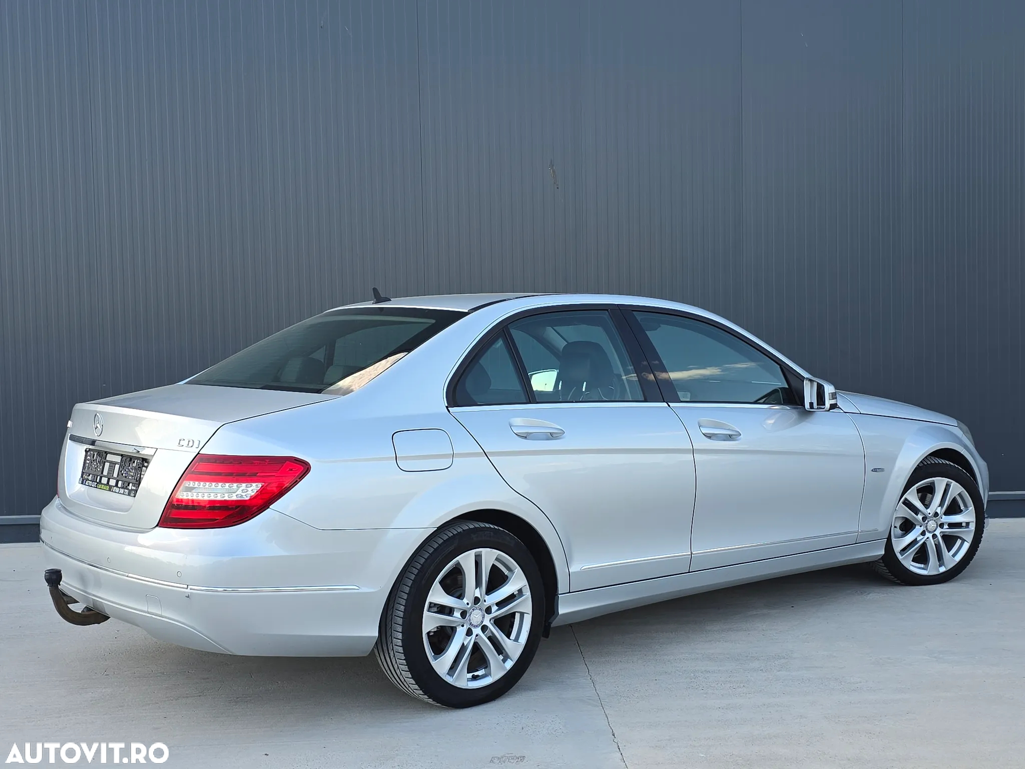 Mercedes-Benz C 200 CDI BlueEFFICIENCY - 4