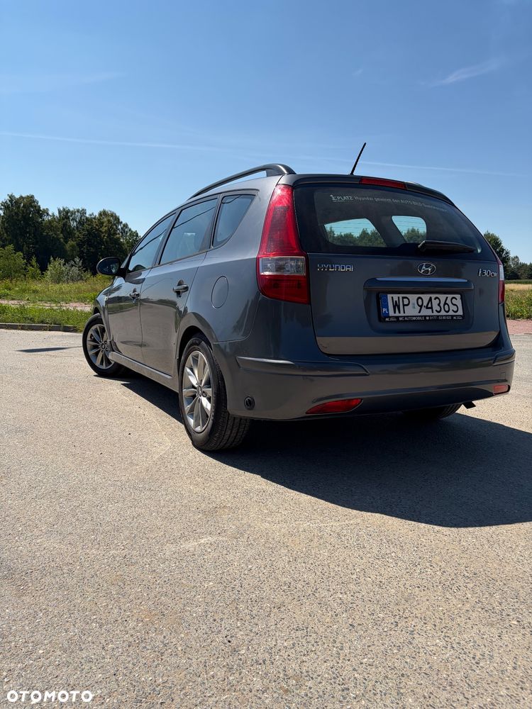 Hyundai i30 1.4 Base EU5 - 9
