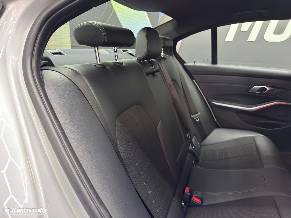 BMW 318 d Line Sport Auto - 49