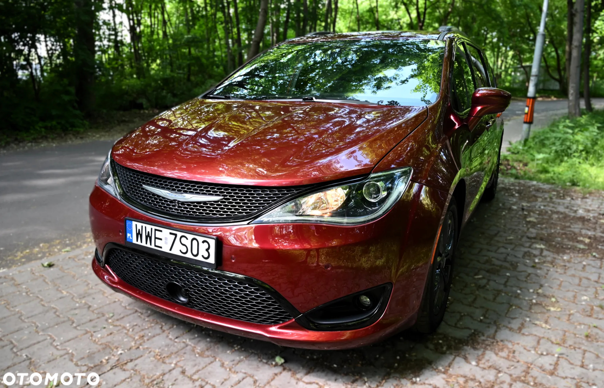 Chrysler Pacifica - 6