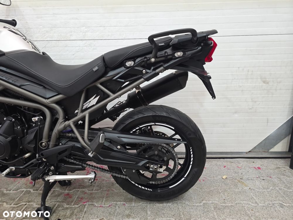 Triumph Tiger - 12