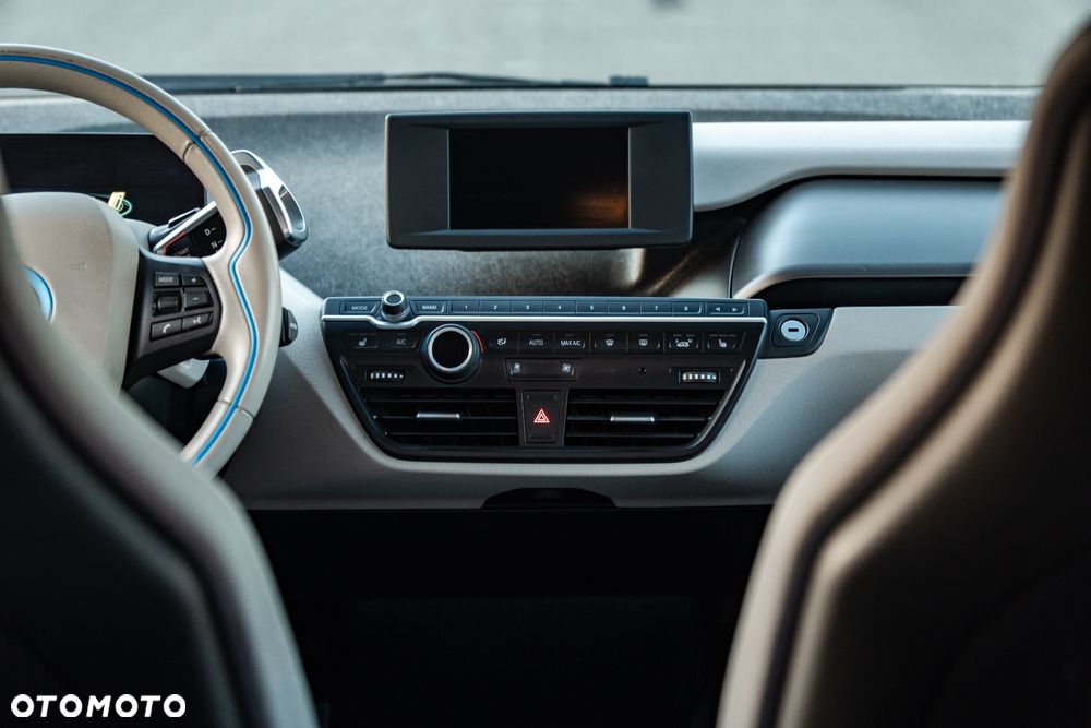BMW i3 Standard - 26