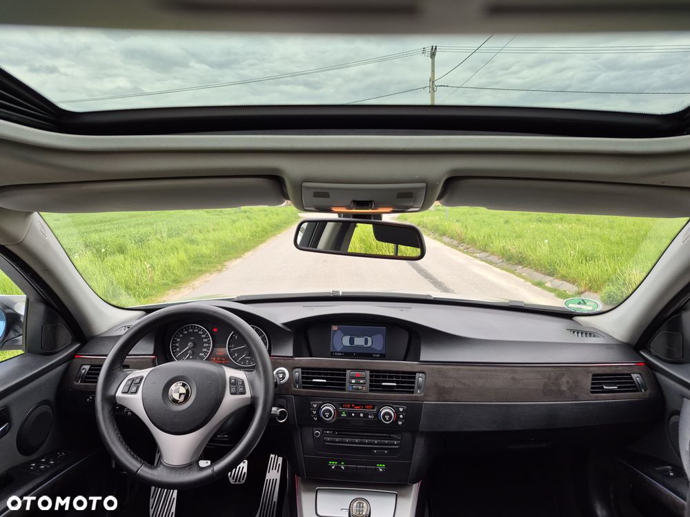 BMW Seria 3 - 24