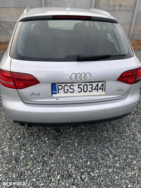 Audi A4 Avant - 6