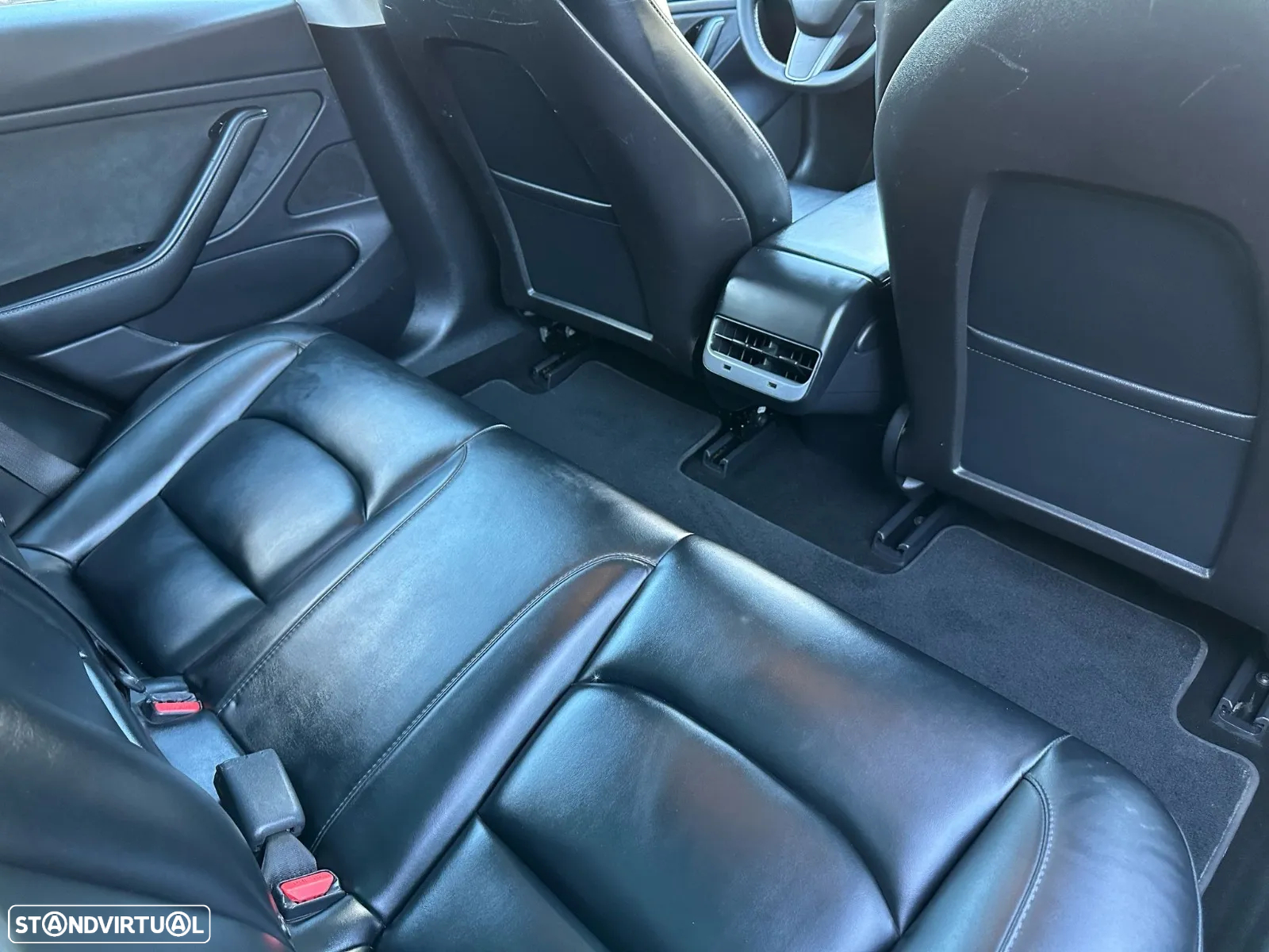 Tesla Model 3 Long-Range Dual Motor AWD - 15
