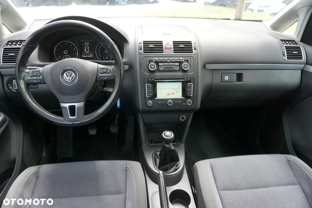 Volkswagen Touran 1.4 TSI STYLE - 14