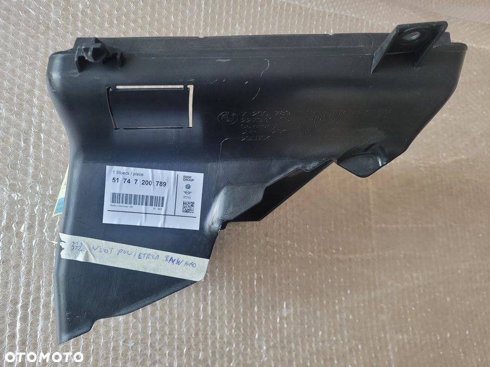 Wlot Kanał Powietrza Chłodnicy Oleju BMW5 F10 51747200789 Nowy - 7