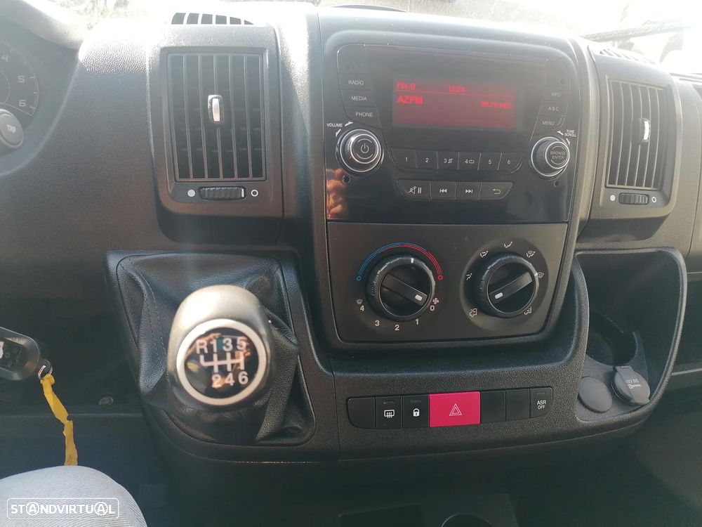 Peugeot Boxer 2.0 - 10