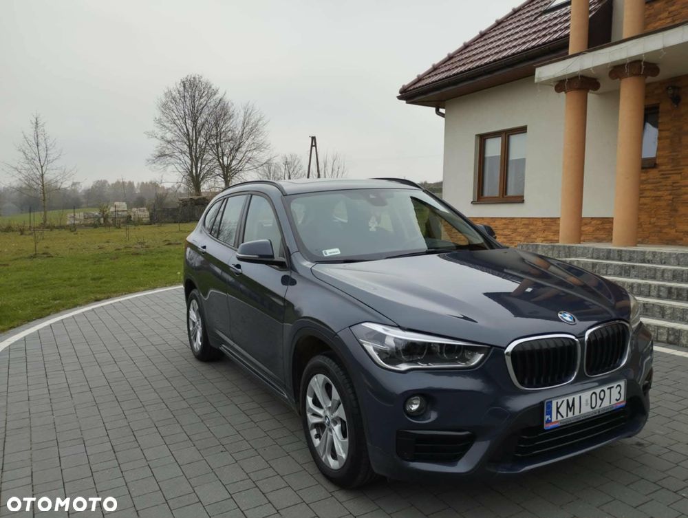 BMW X1 sDrive20d xLine - 27