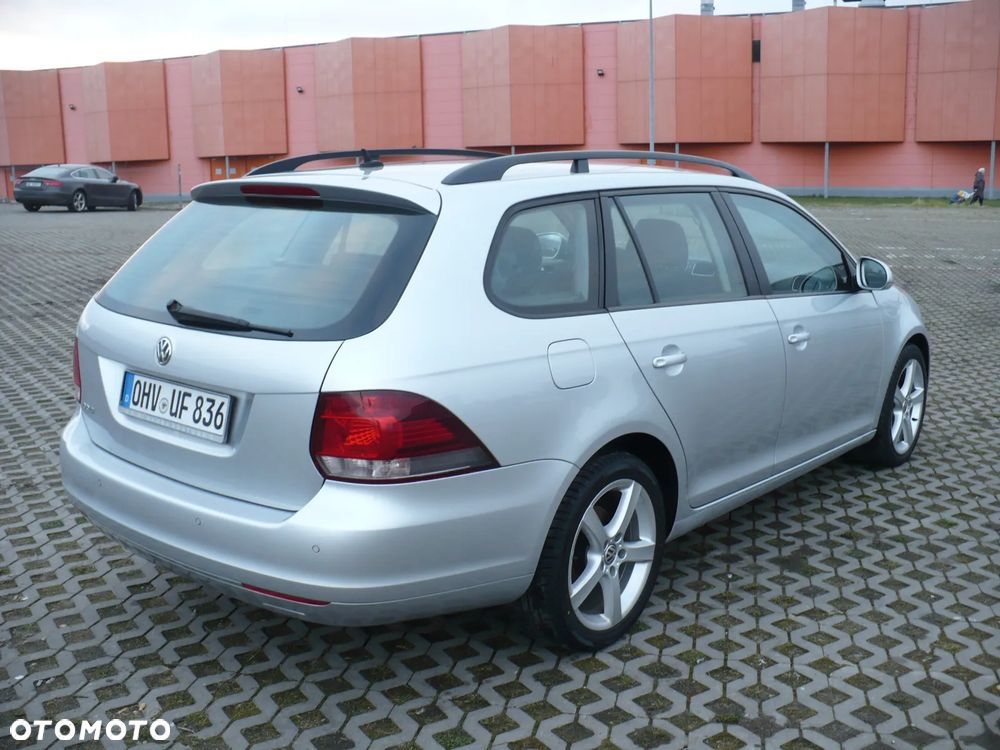 Volkswagen Golf 1.6 Team - 6