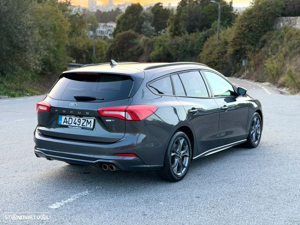 Ford Focus SW 1.0 EcoBoost MHEV ST-Line - 15