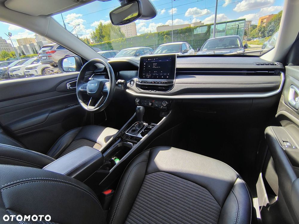 Jeep Compass - 10