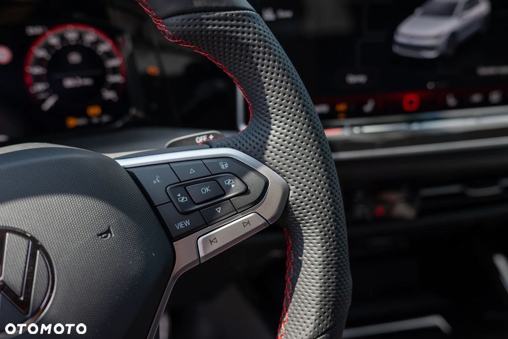 Volkswagen Golf VIII 2.0 TSI GTI Clubsport DSG - 12