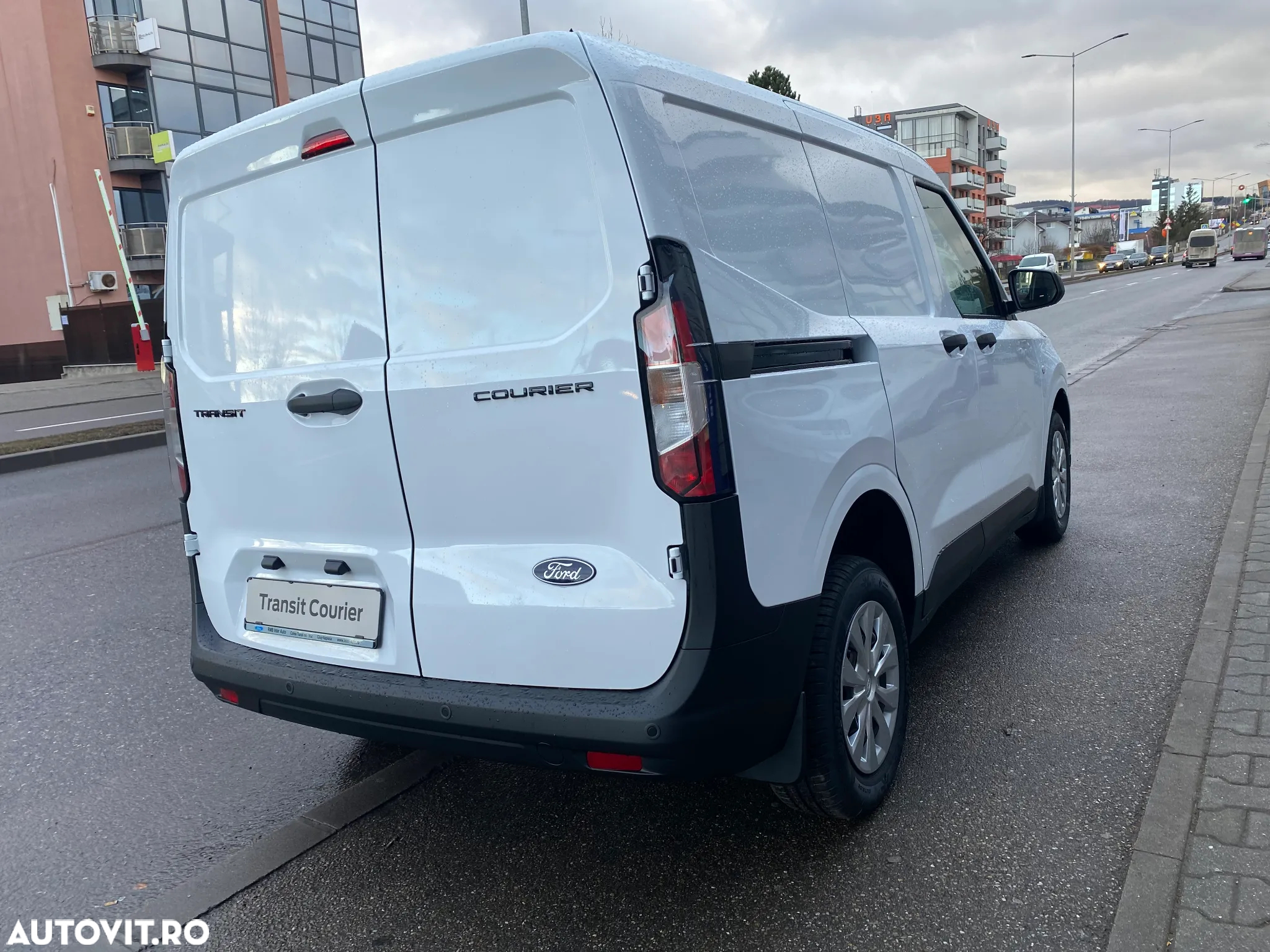 Ford Transit Courier Van Trend - 7