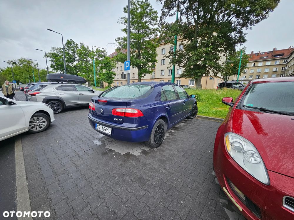 Renault Laguna 1.9 dCi Authentique - 4