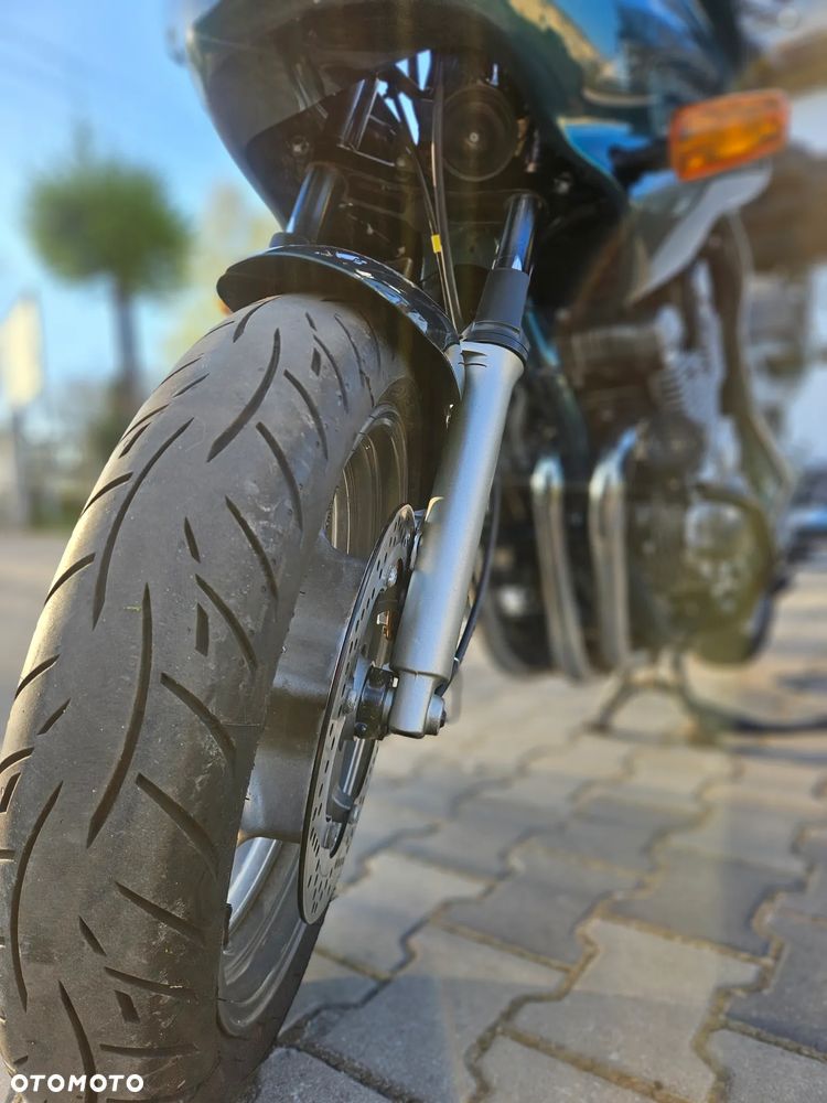 Yamaha XJ - 16