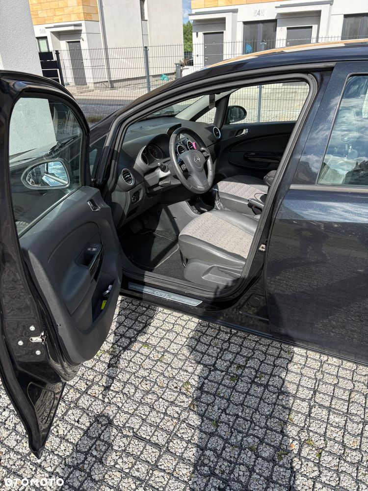 Opel Corsa 1.4 16V Enjoy - 9