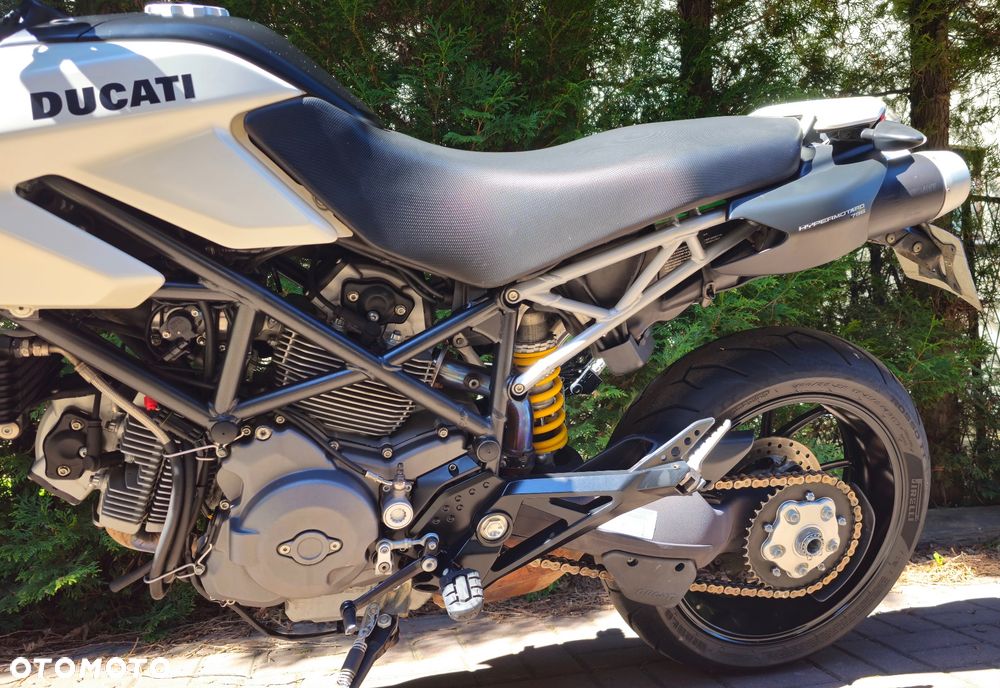 Ducati Hypermotard - 10