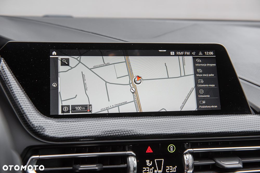 BMW Seria 2 218i - 27