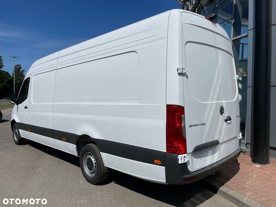 Mercedes-Benz Sprinter - 3