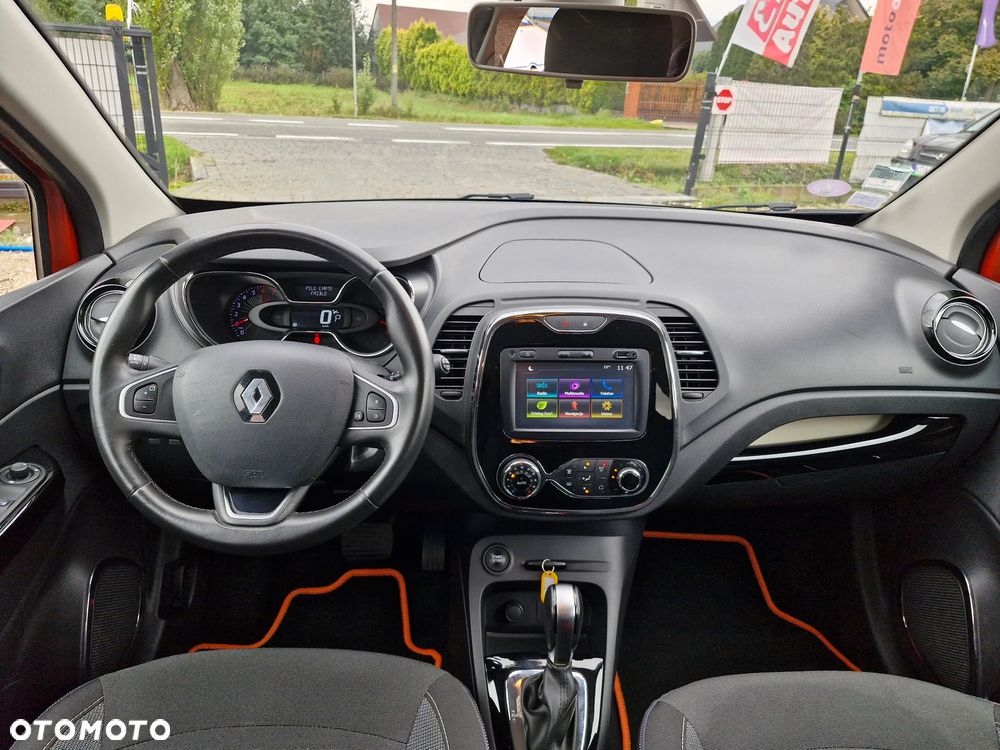 Renault Captur - 26
