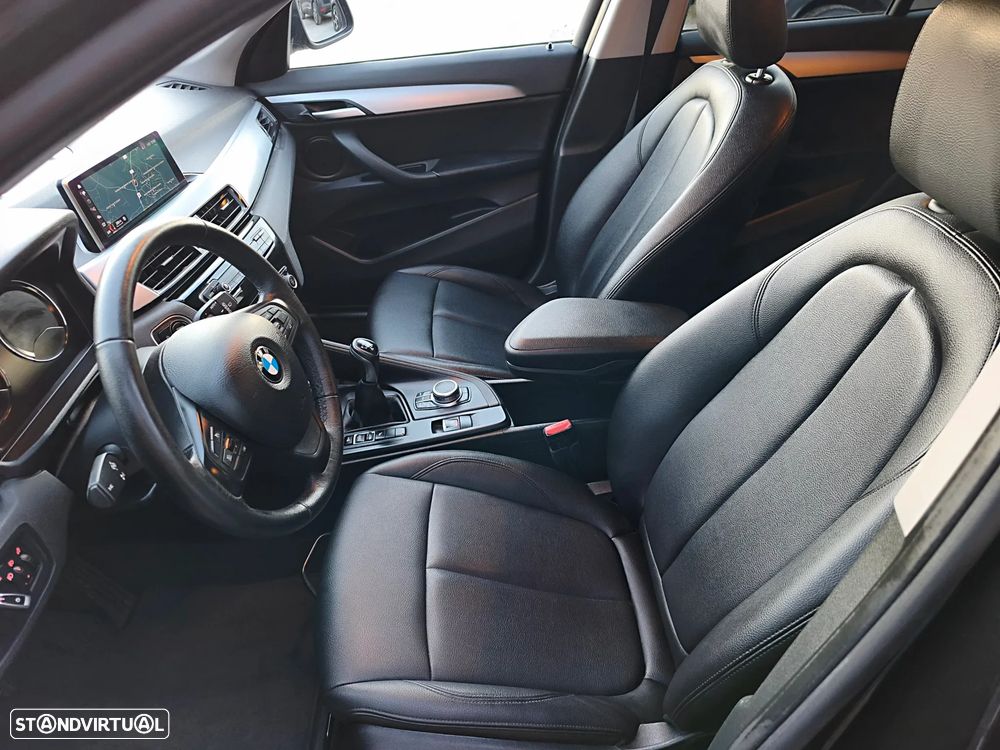 BMW X1 16 d sDrive xLine - 11