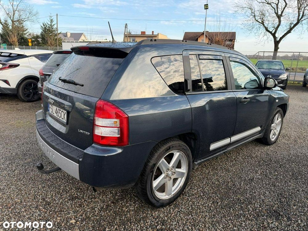 Jeep Compass - 14