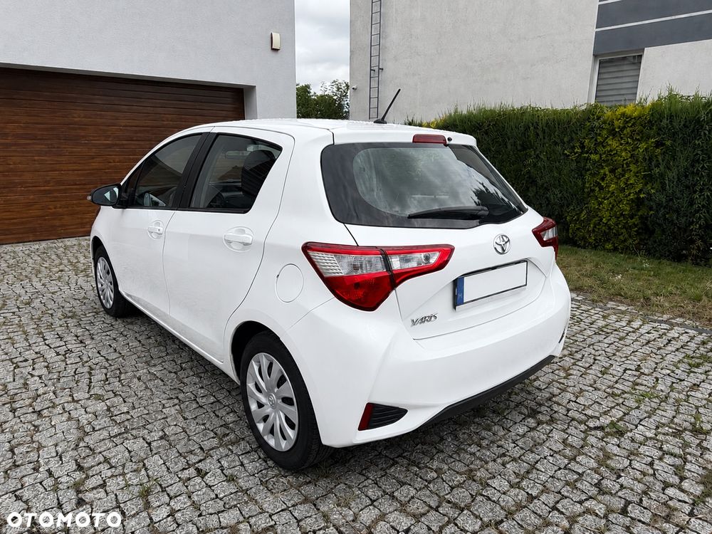 Toyota Yaris 1.0 Active - 2