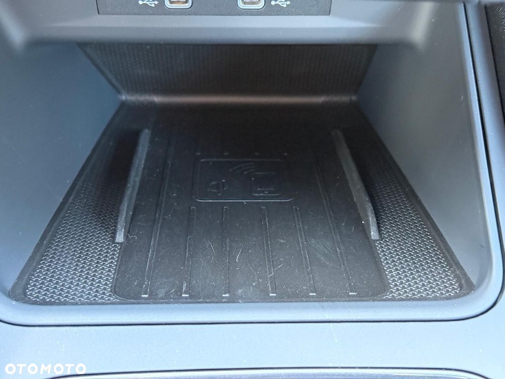 Cupra Formentor 1.4 e-Hybrid VZ DSG - 34