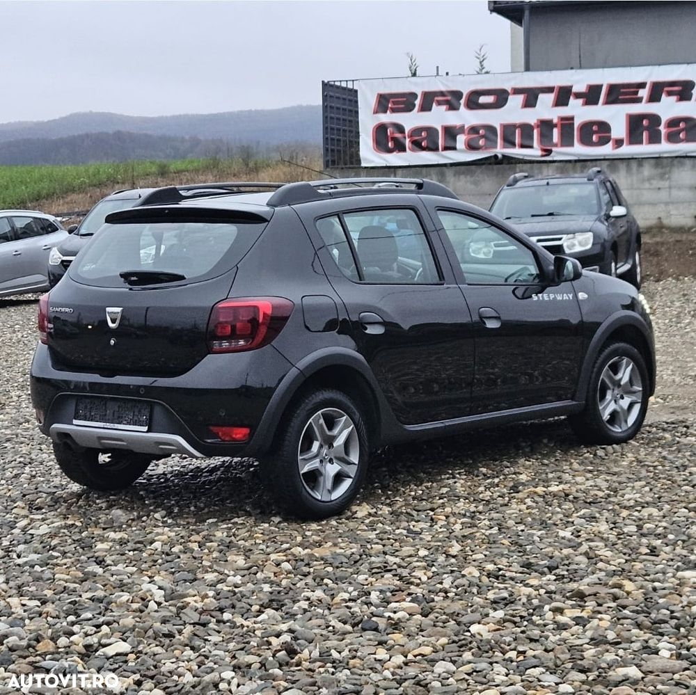 Dacia Sandero Stepway TCe 90 (S&S) Prestige - 4