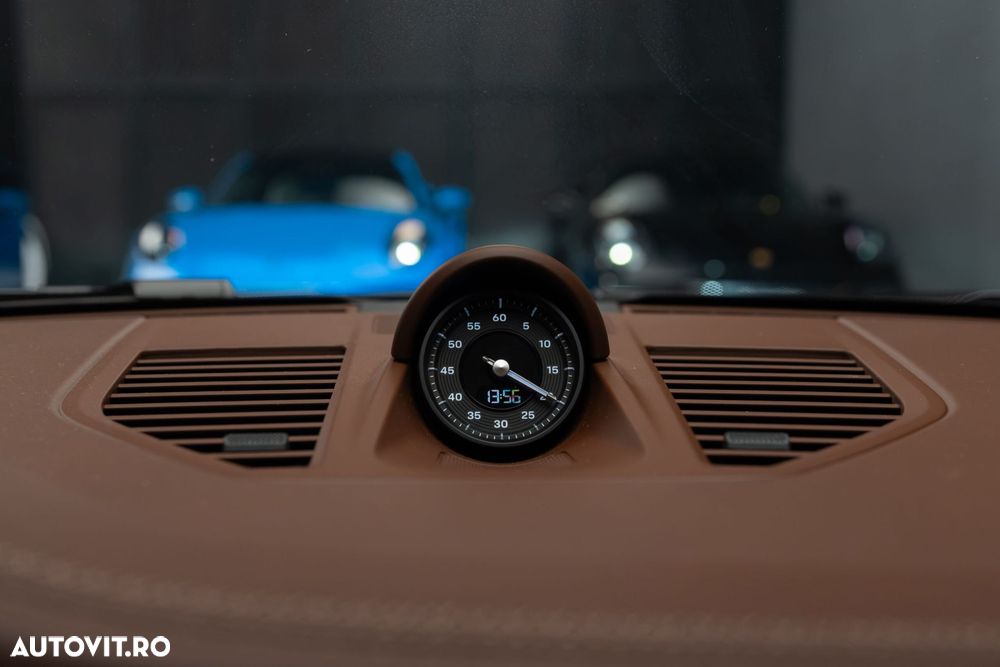Porsche 992 - 20