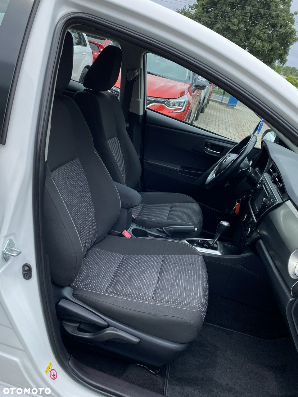 Toyota Auris - 15