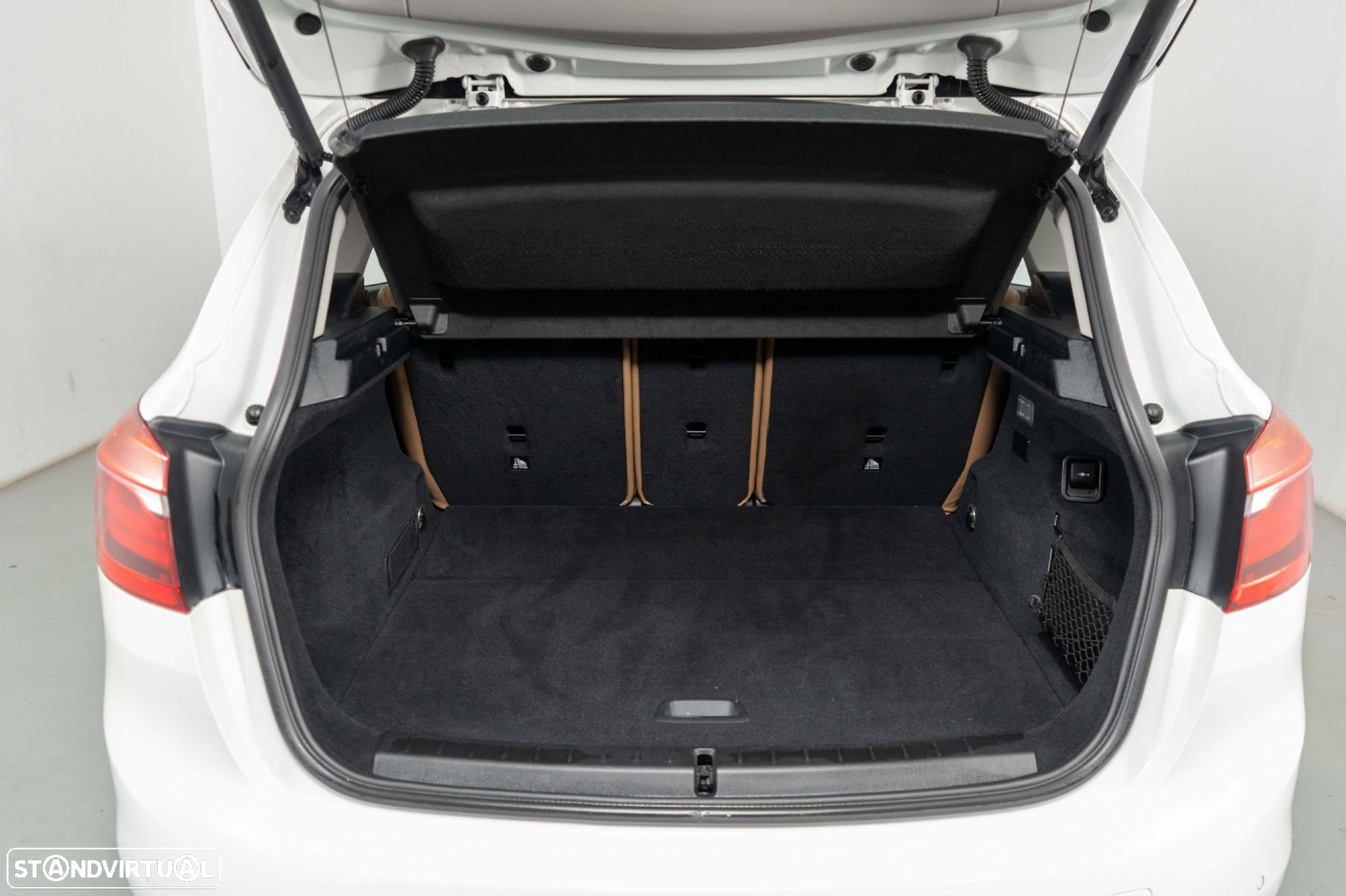 BMW 225xe Active Tourer Line Luxury - 12