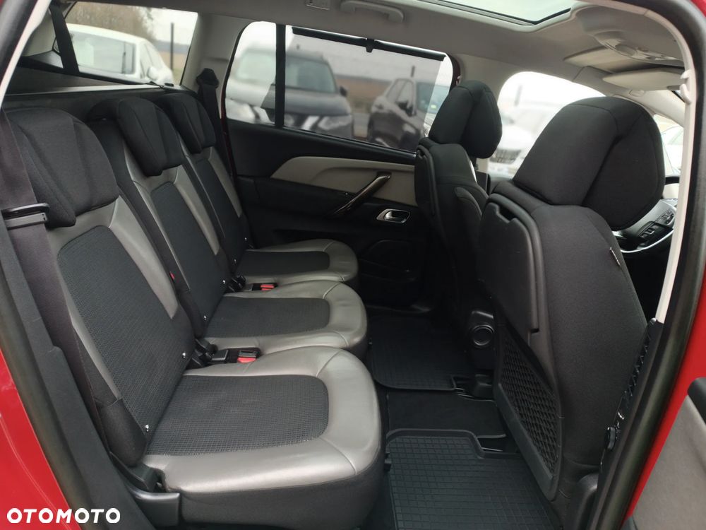 Citroën C4 Grand Picasso BlueHDi 150 EAT6 Exclusive - 29