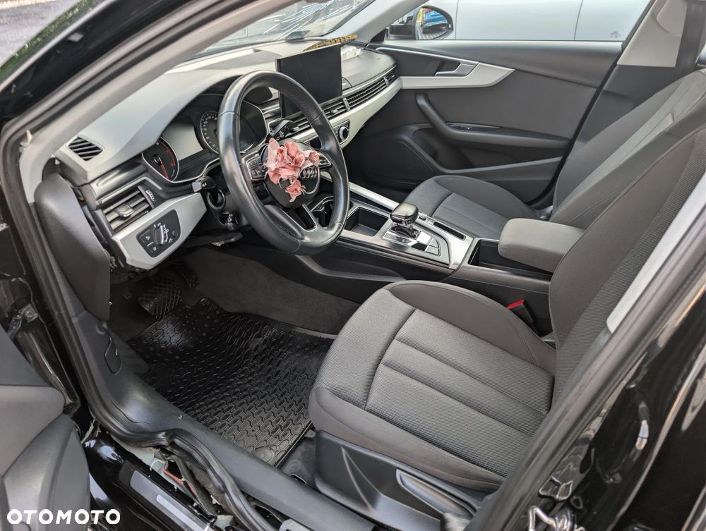 Audi A4 Limousine 35 TFSI mHEV Advanced S tronic - 8