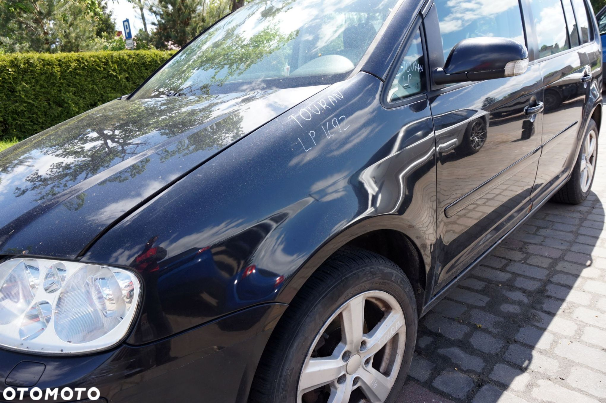 MASKA ZDERZAK BŁOTNIKI LAMPY TOURAN I 1T LC9Z XENON SPRYSKI VOLKSWAGEN 2003-2006 CZARNY PRZÓD KOMPLETNY - 12