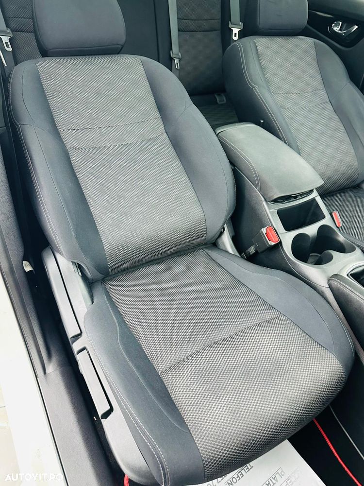 Nissan Qashqai 1.2 DIG-T Start/Stop Acenta - 25