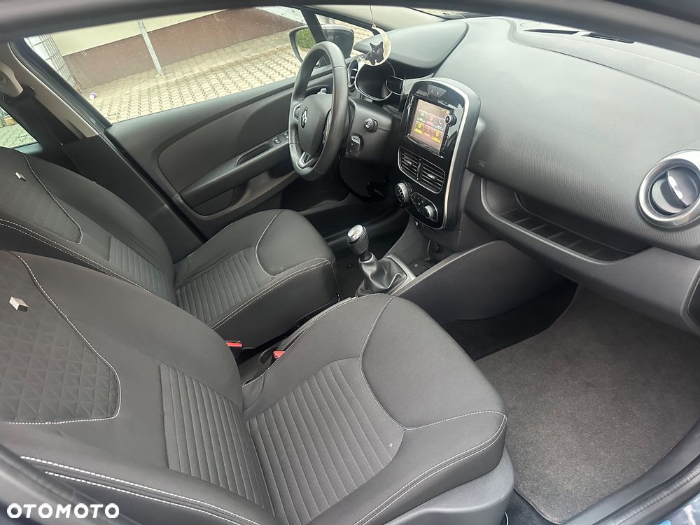 Renault Clio 1.2 16V Limited - 6