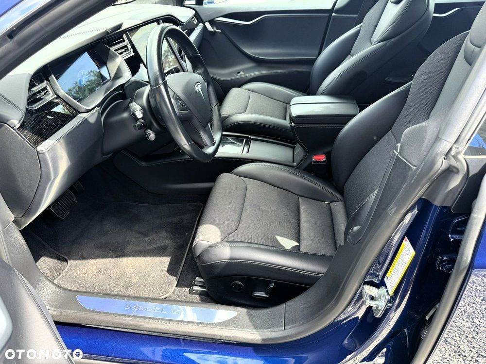 Tesla Model S Long Range Plus - 11