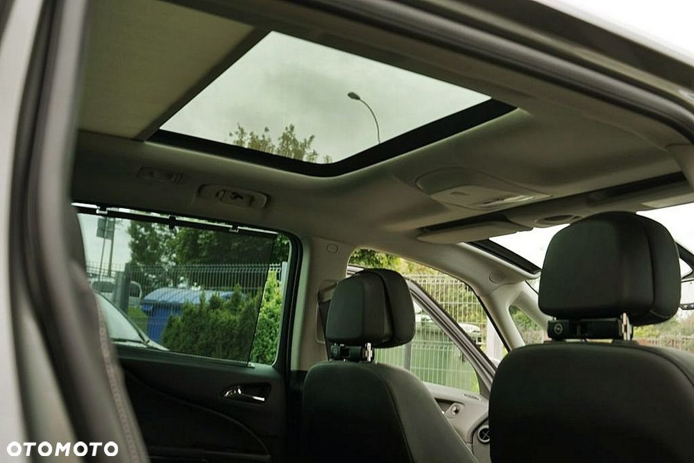 Opel Zafira Tourer 2.0 CDTI ecoFLEX Start/Stop Innovation - 28