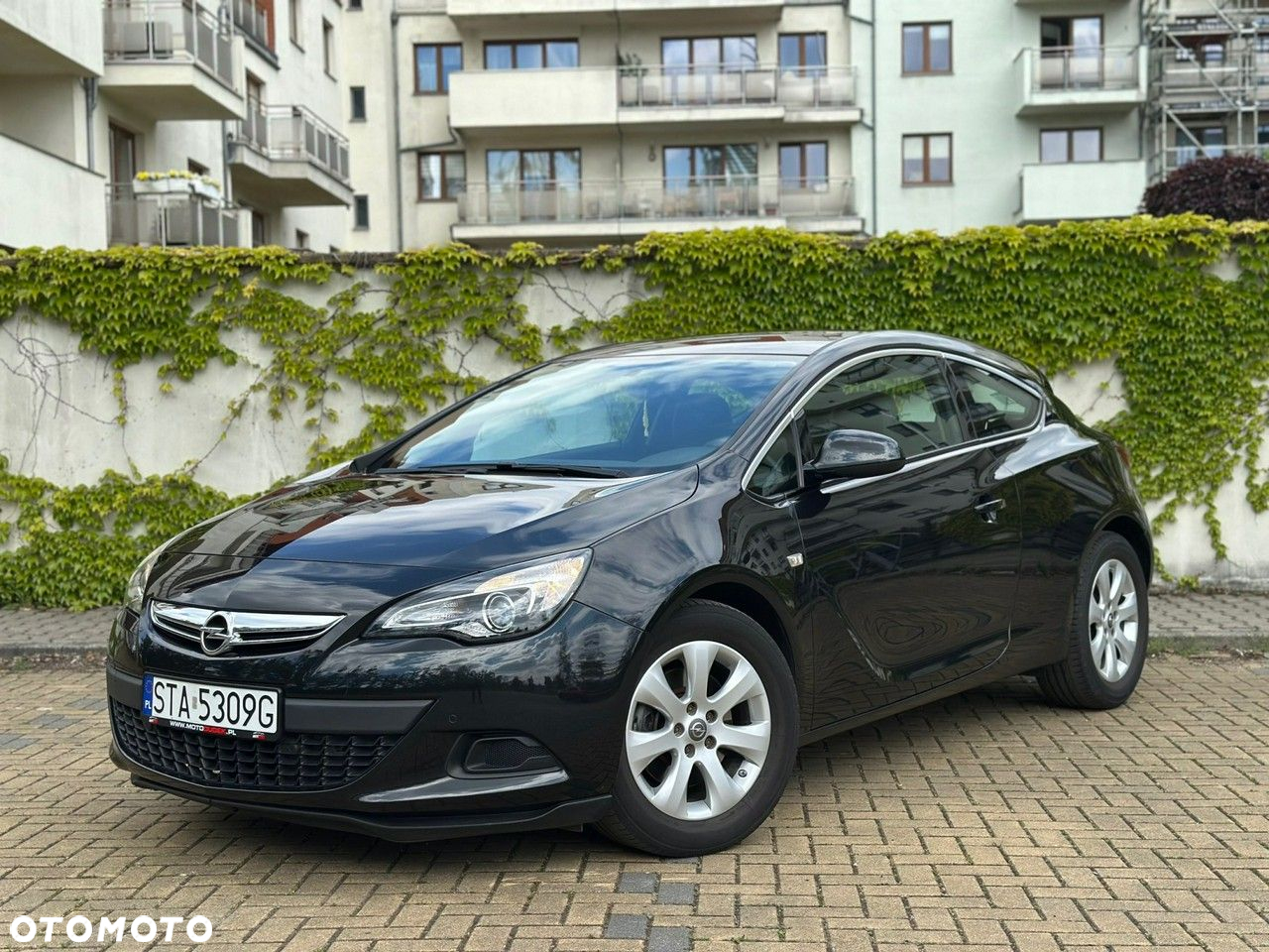 Opel Astra GTC 1.4 Turbo - 14