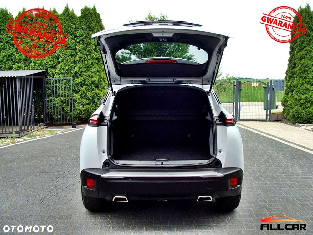 Peugeot 2008 PureTech 130 Allure S&S EAT8 - 25