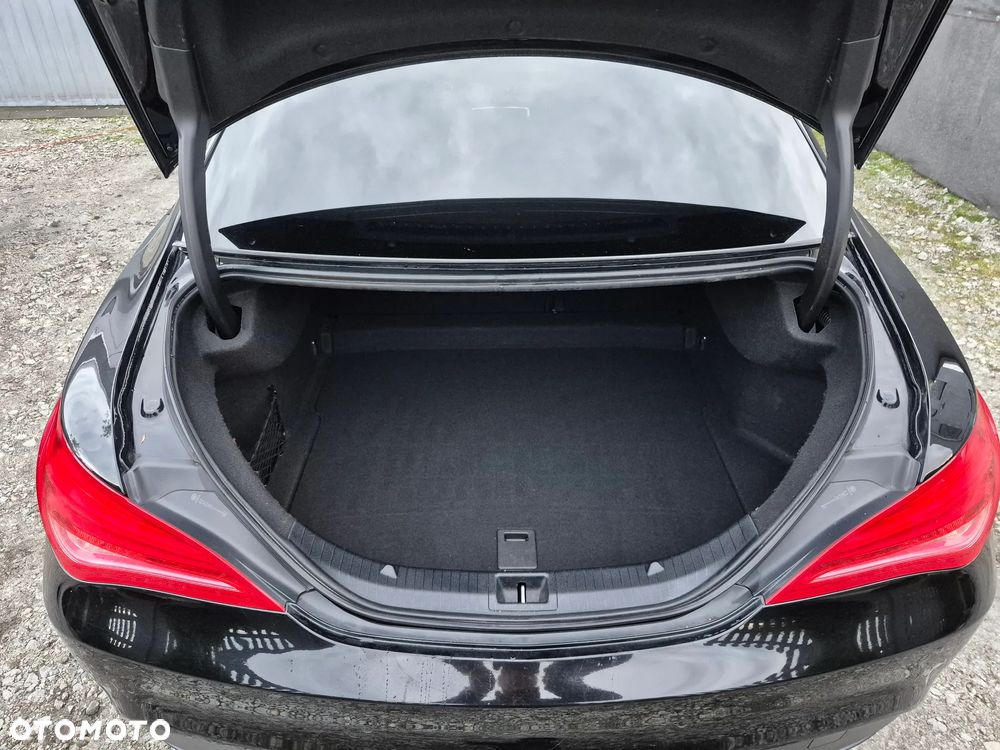 Mercedes-Benz CLA 200 - 17