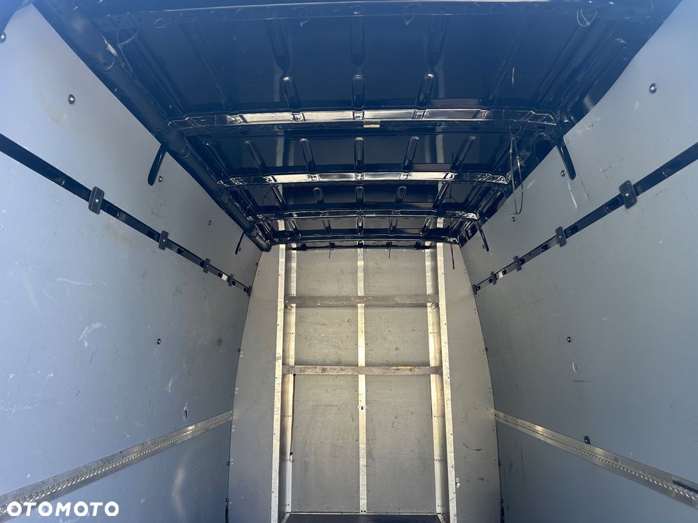 Volkswagen Crafter 2.0tdi 136ps 6oso brygadowka Maxi czarna - 20