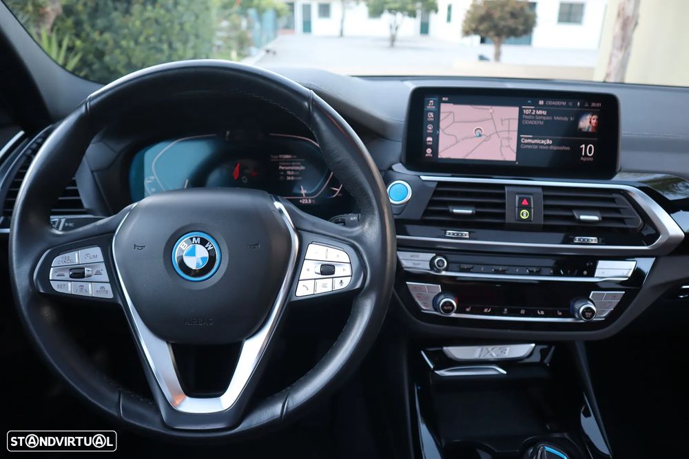 BMW iX3 Inspiring - 32