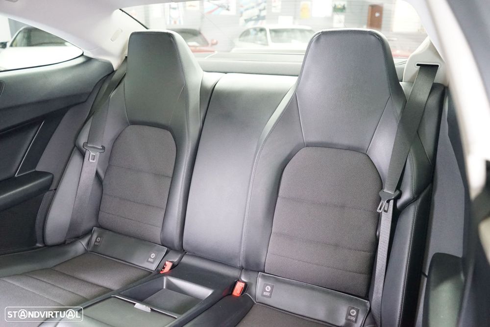 Mercedes-Benz C 180 BlueEFFICIENCY 7G-TRONIC - 34