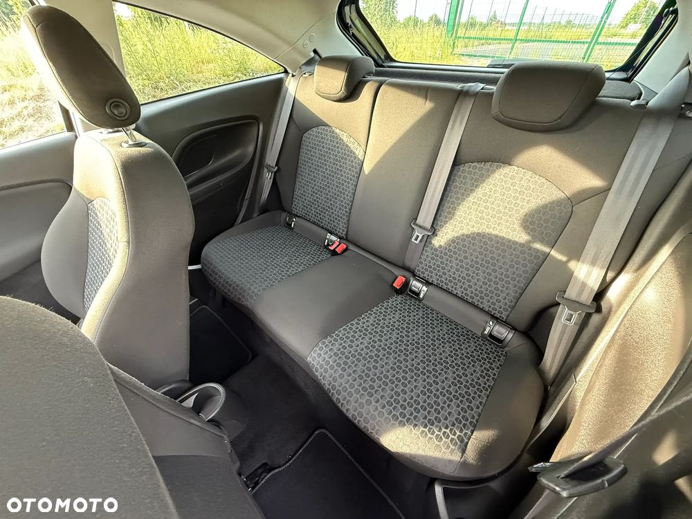 Opel Corsa - 8