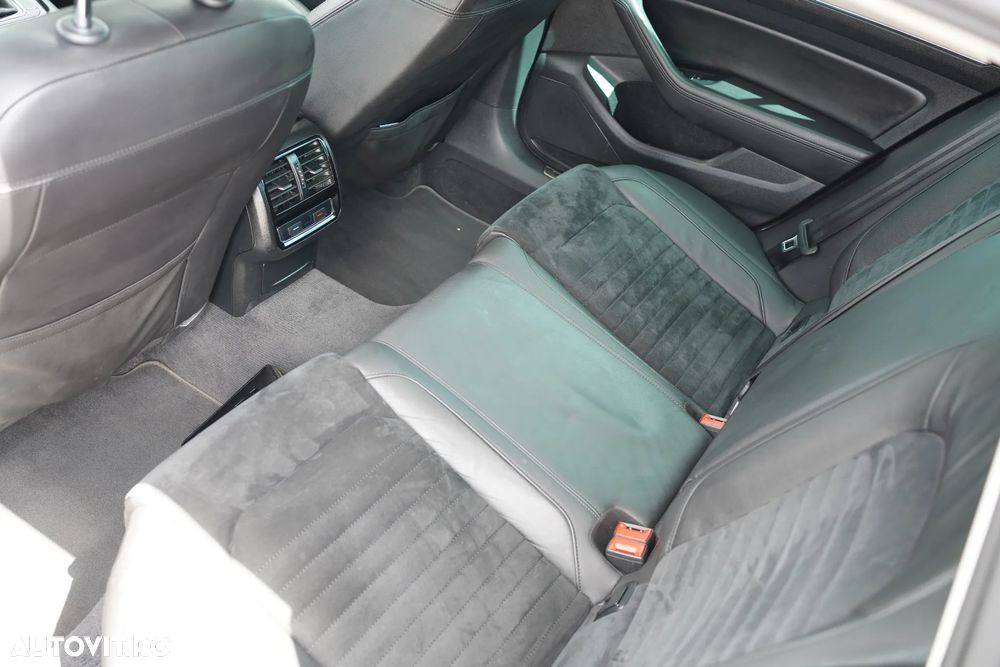 Volkswagen Passat 2.0 TDI DSG (BlueMotion Technology) Highline - 8
