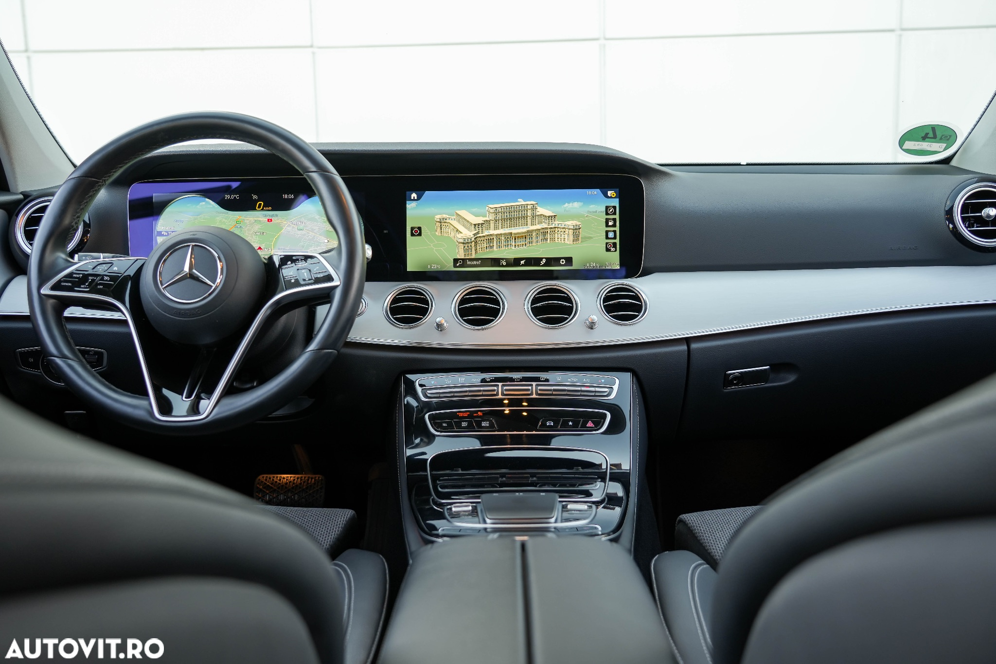 Mercedes-Benz E 300 de 9G-TRONIC Night Edition - 30