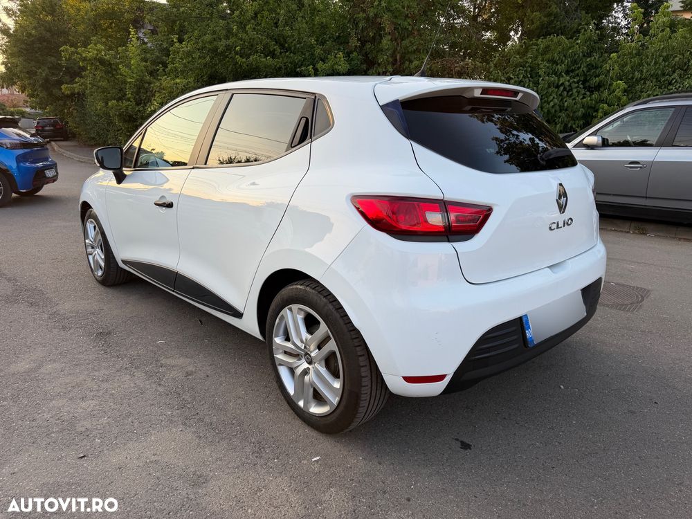 Renault Clio - 5